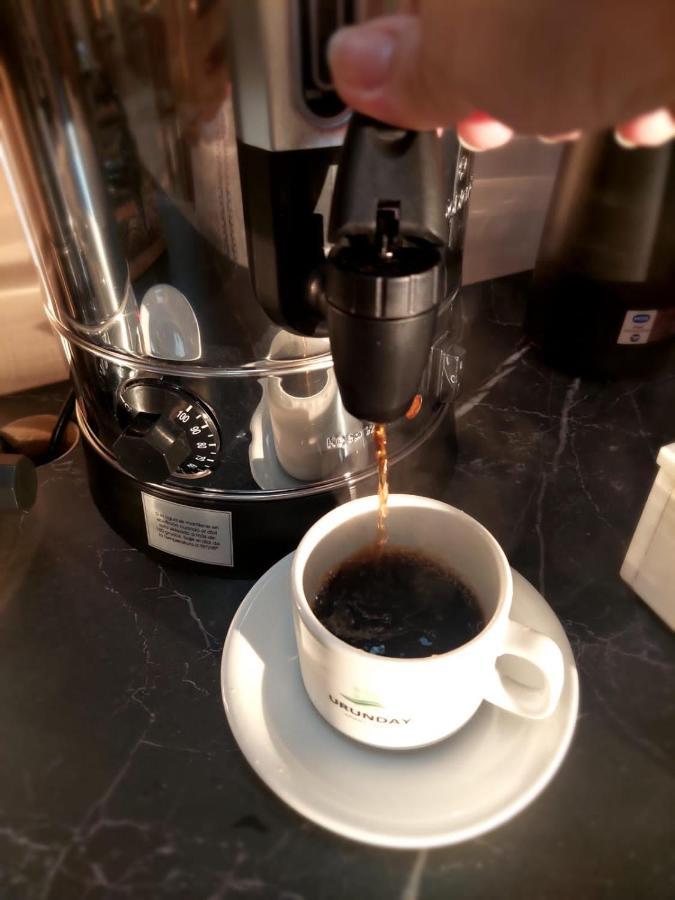 芦荻公寓酒店 波萨达斯 外观 照片